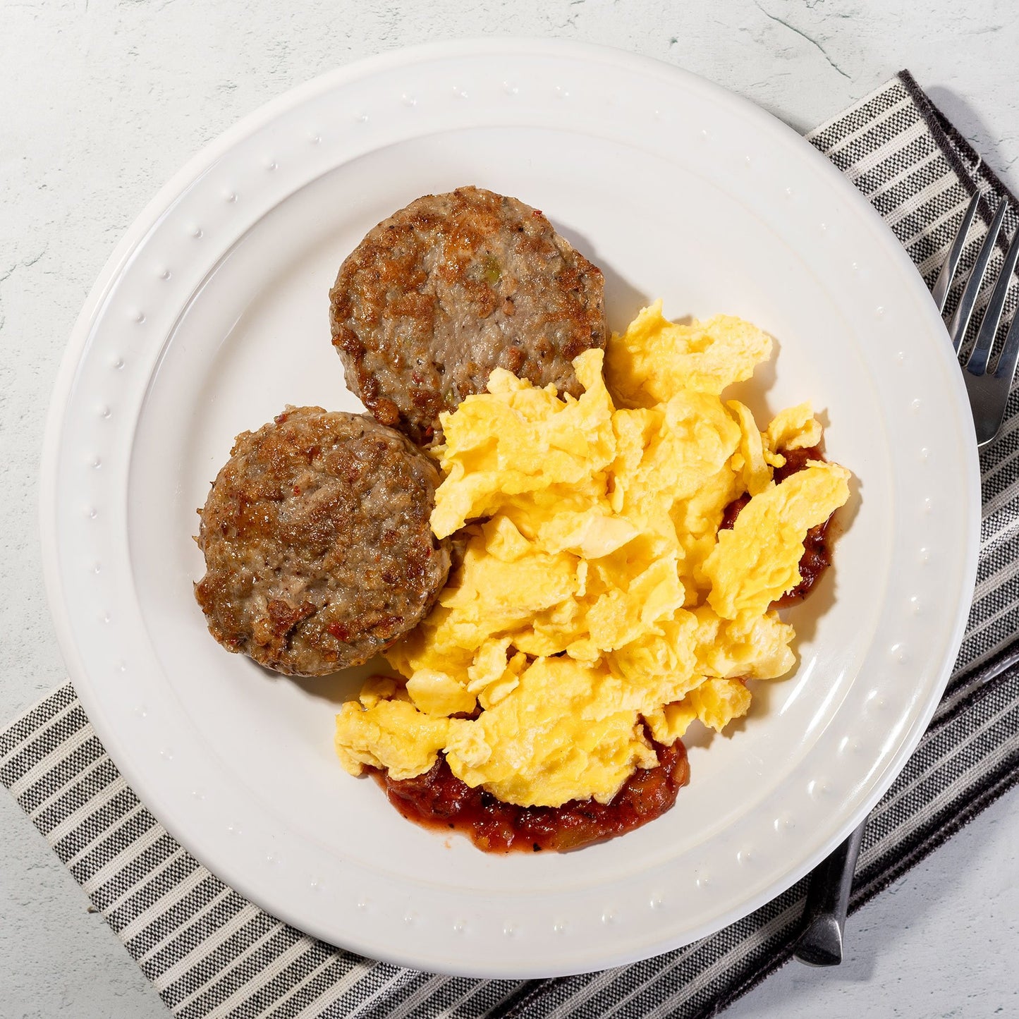 Apple Sausage and Eggs with Fire Roasted Salsa