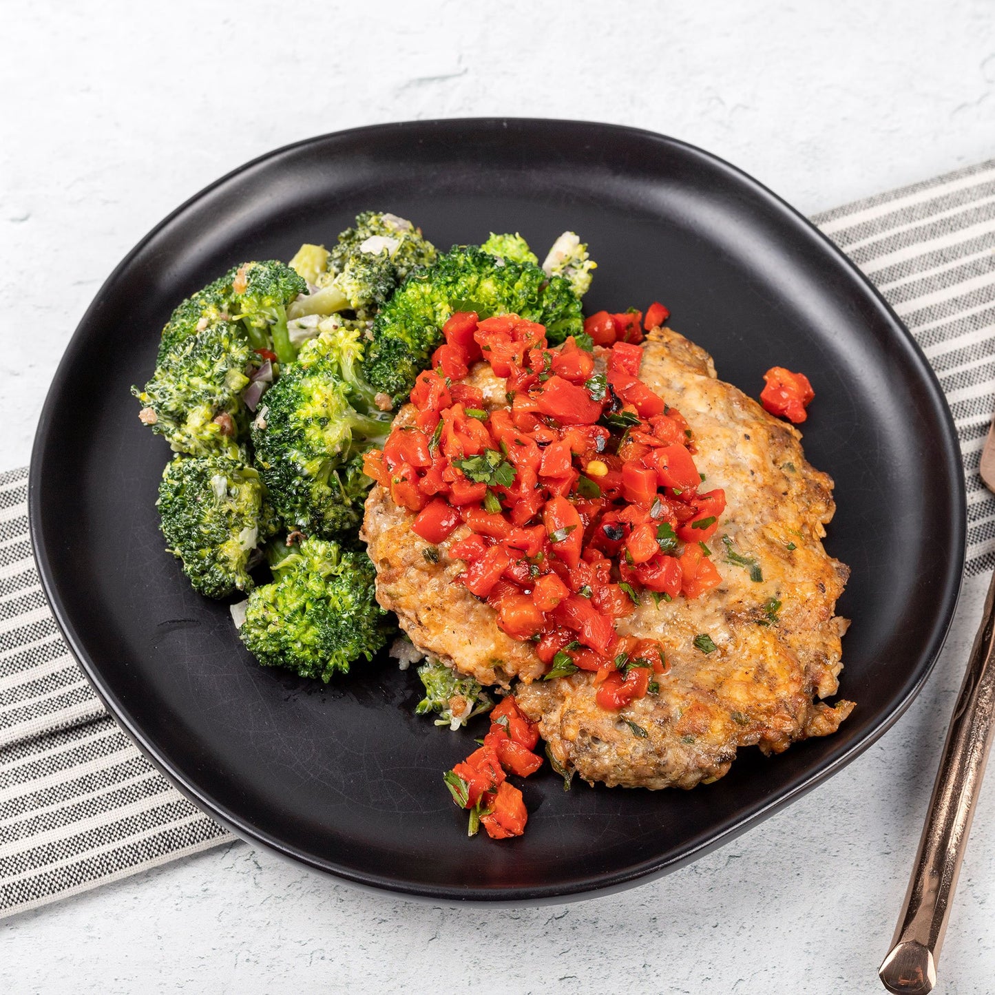 Buffalo Chicken Burger With Broccoli & Bacon Salad